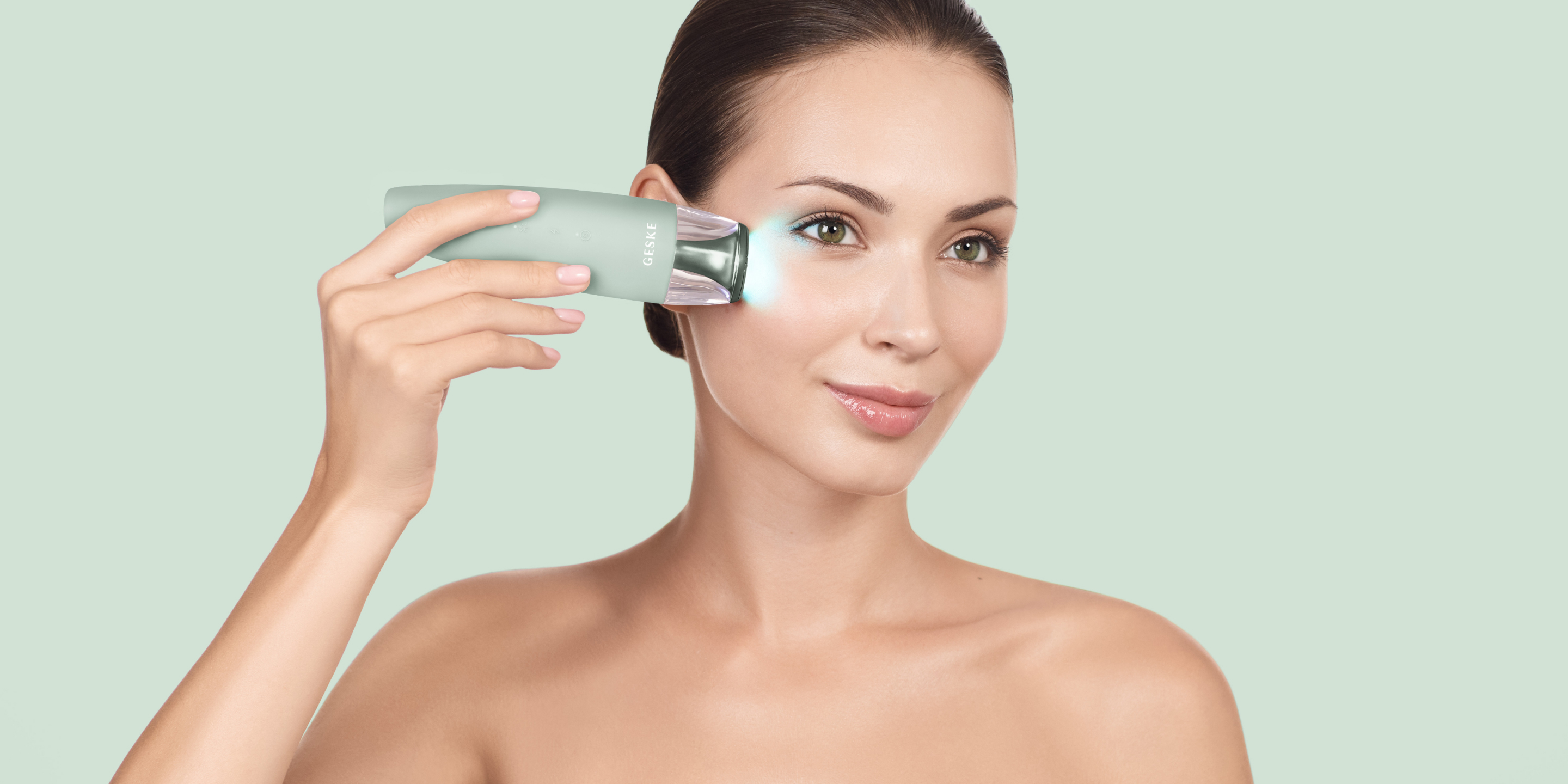 MicroCurrent Pro Face-Lift Technology