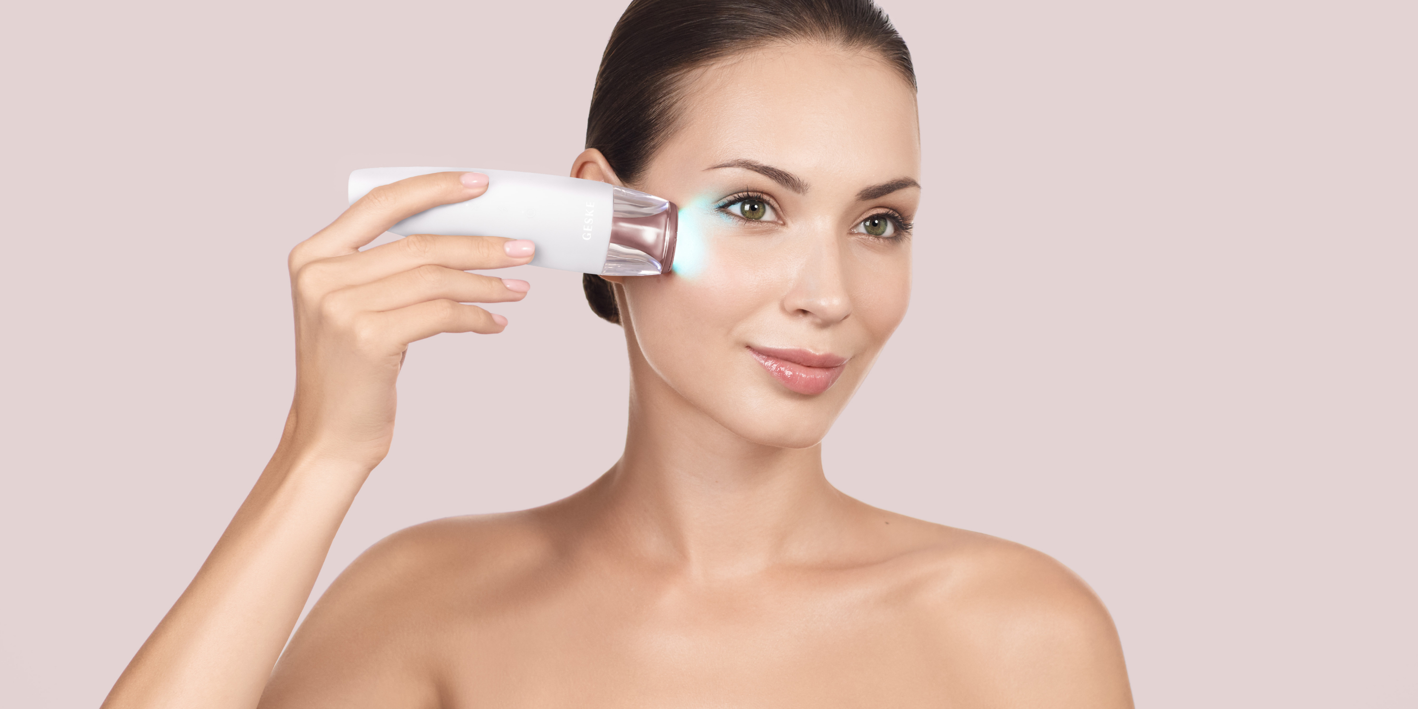 MicroCurrent Pro Face-Lift Technology