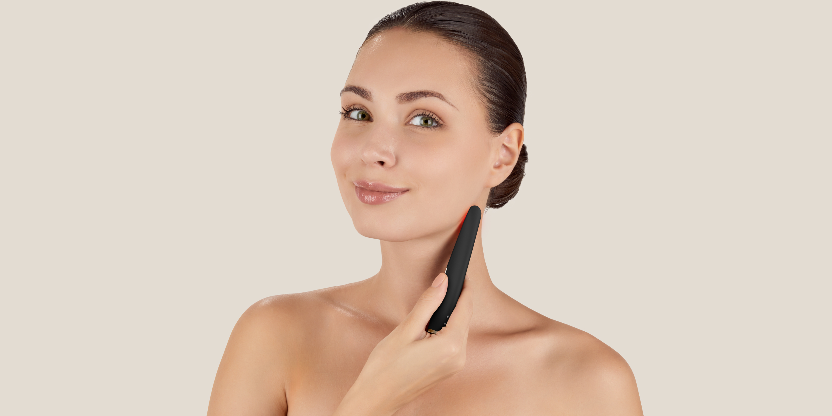 MicroCurrent Face-Lifting & Skin Smoothing Technology