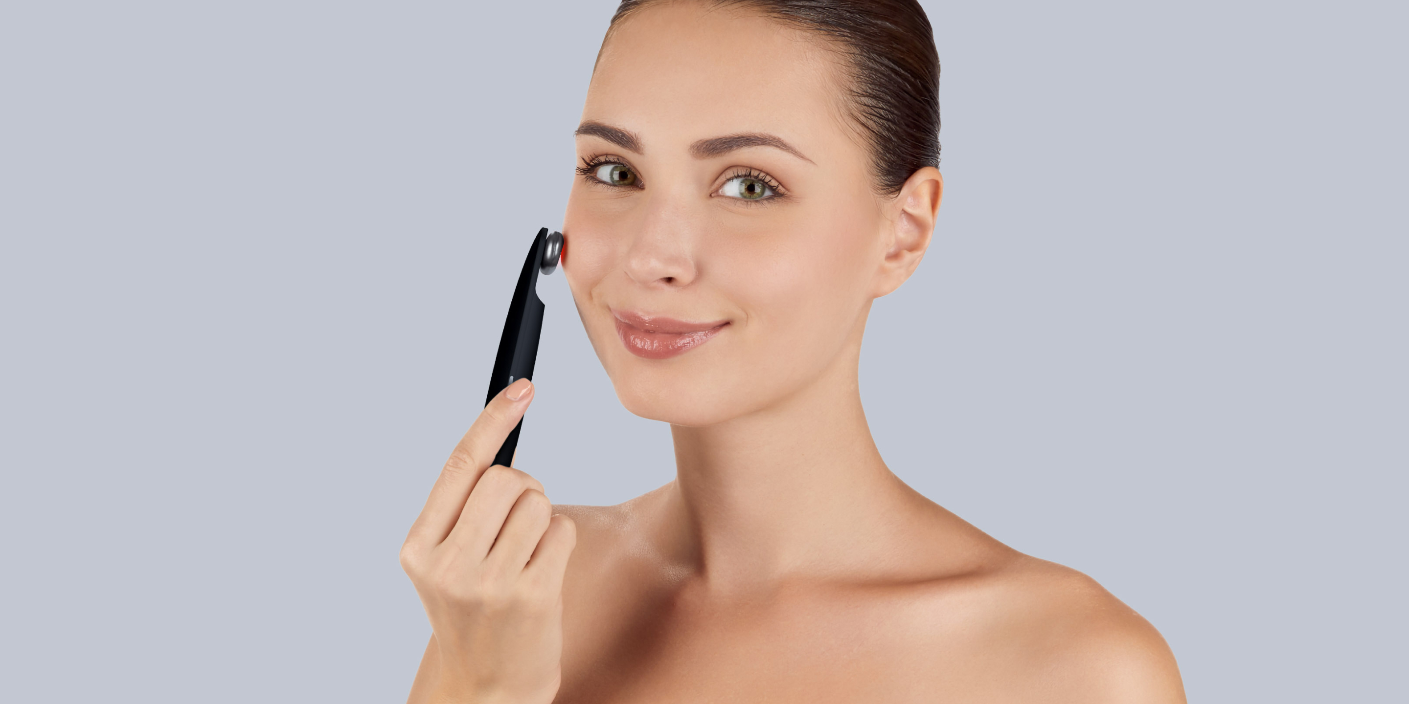 MicroCurrent Face-Lifting & Skin Smoothing Technology