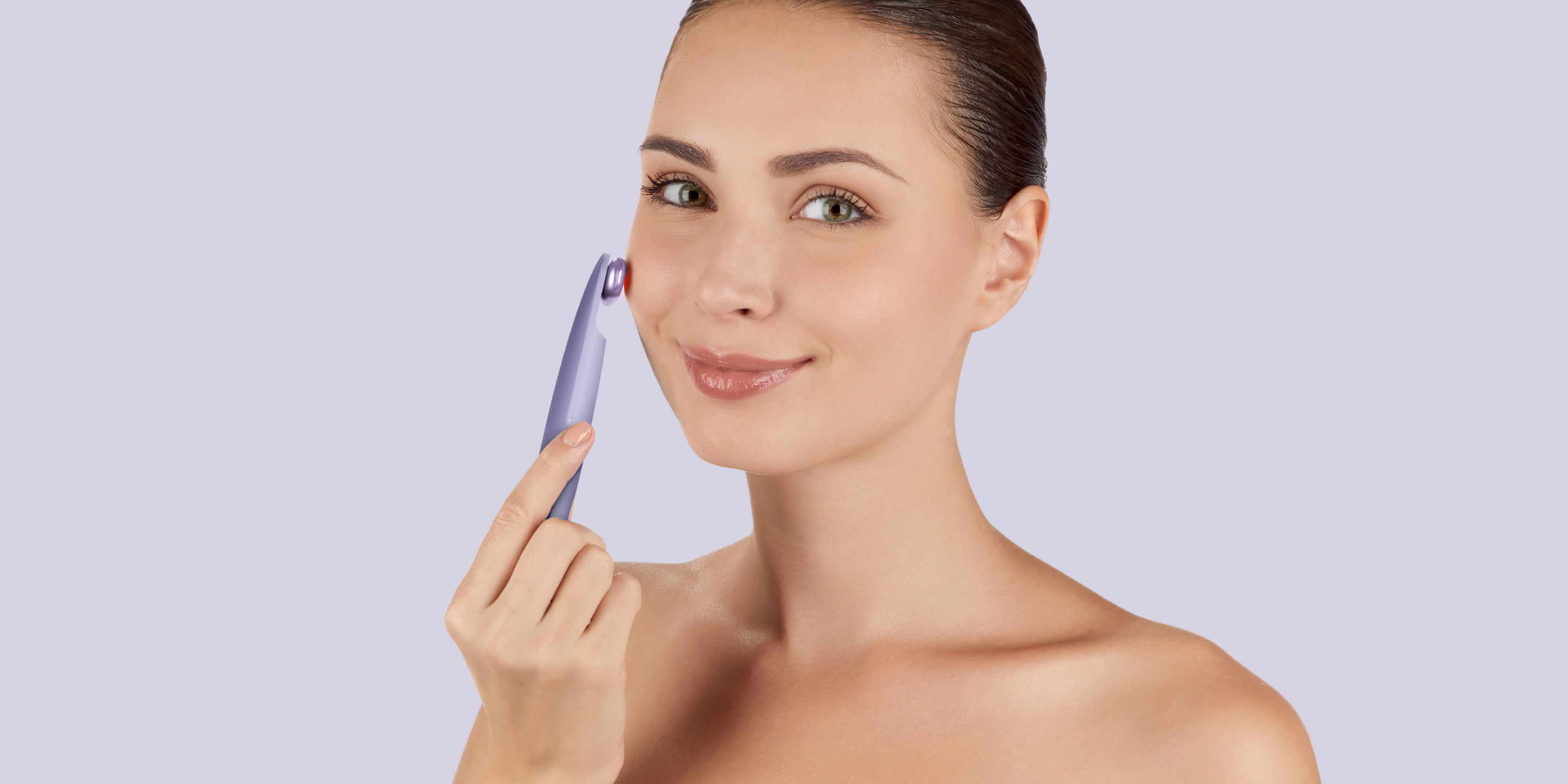 MicroCurrent Face-Lifting & Skin Smoothing Technology
