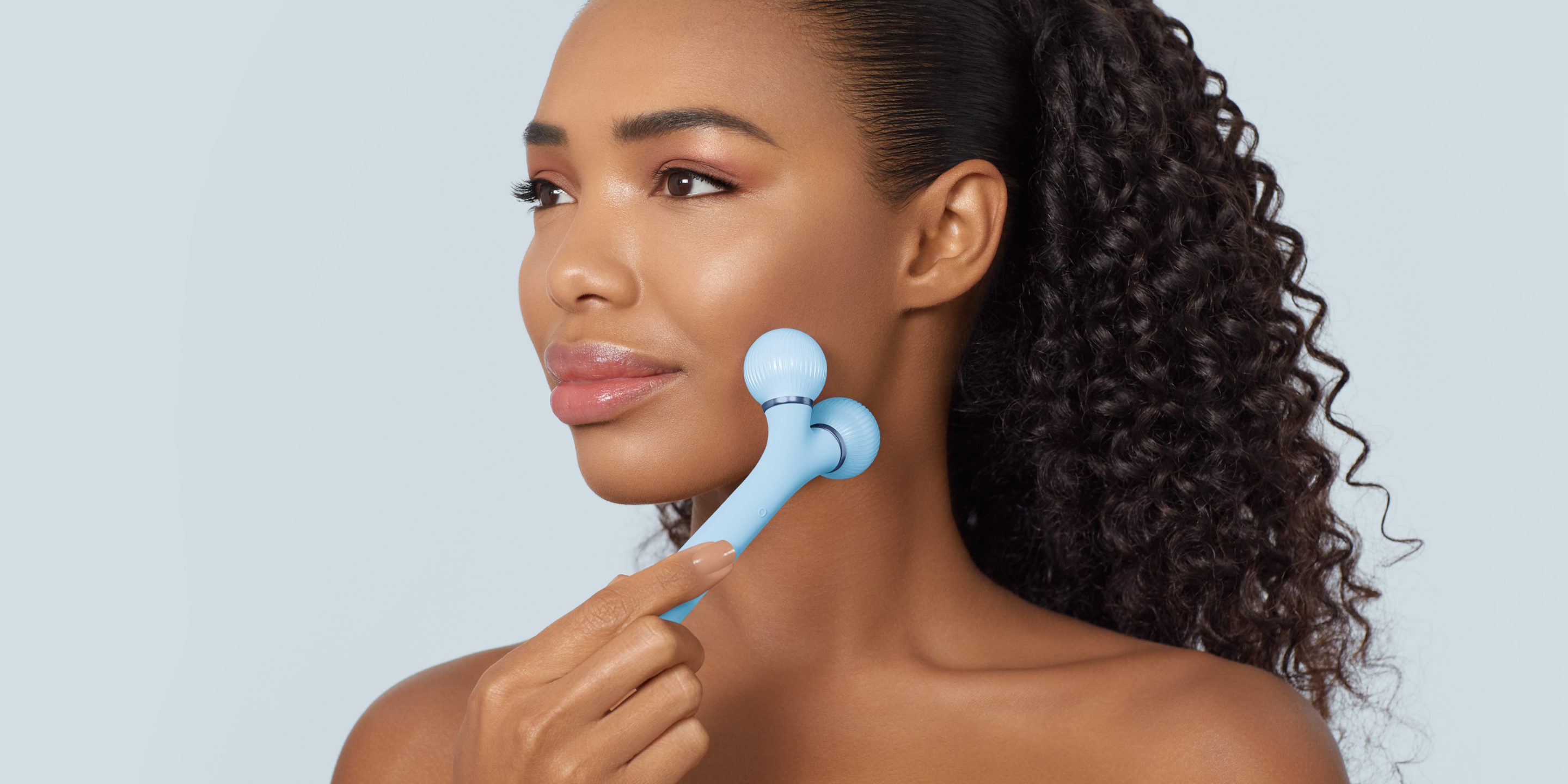 Smoothing & Tightening Skin Massage
