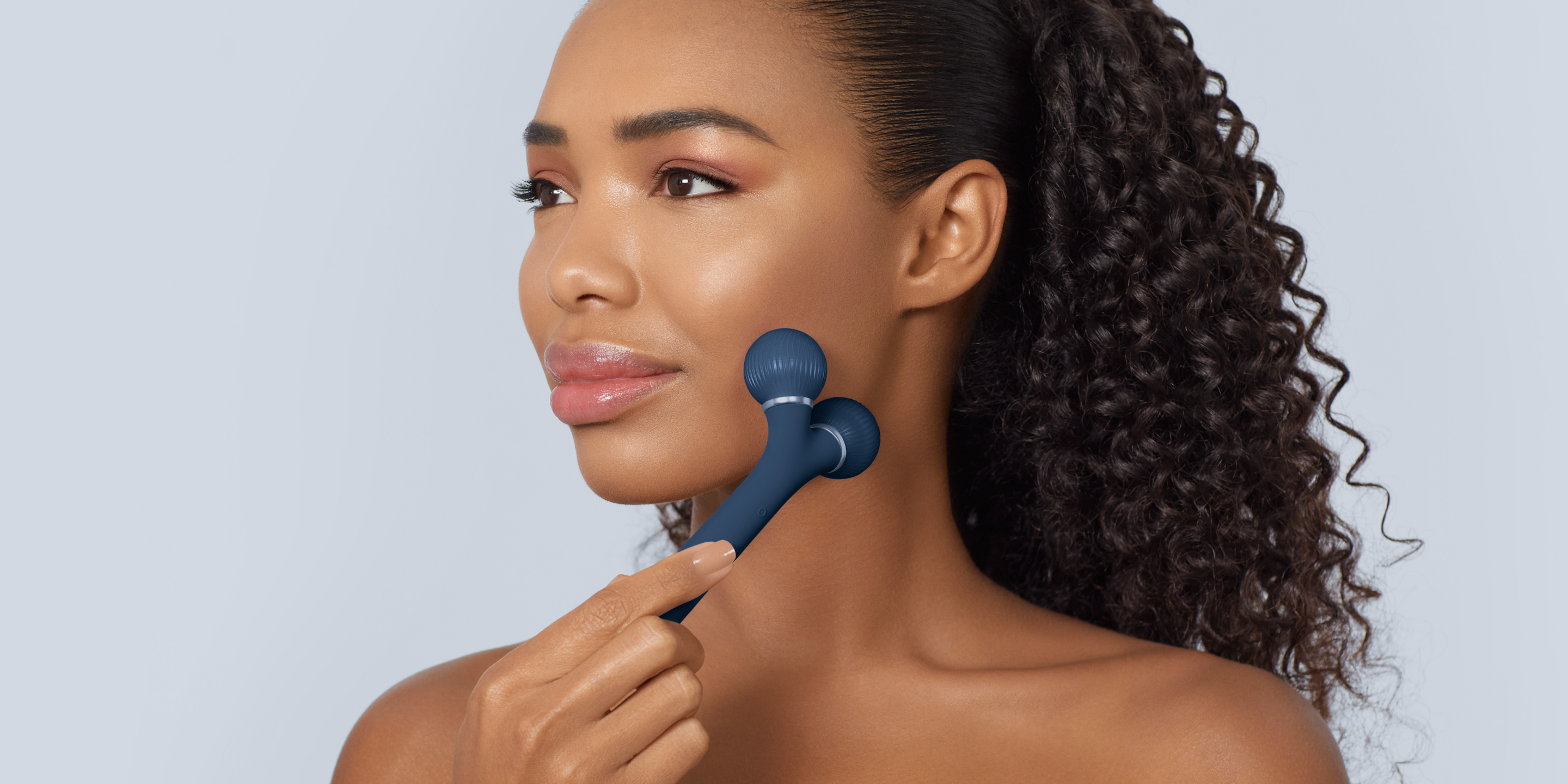 Smoothing & Tightening Skin Massage