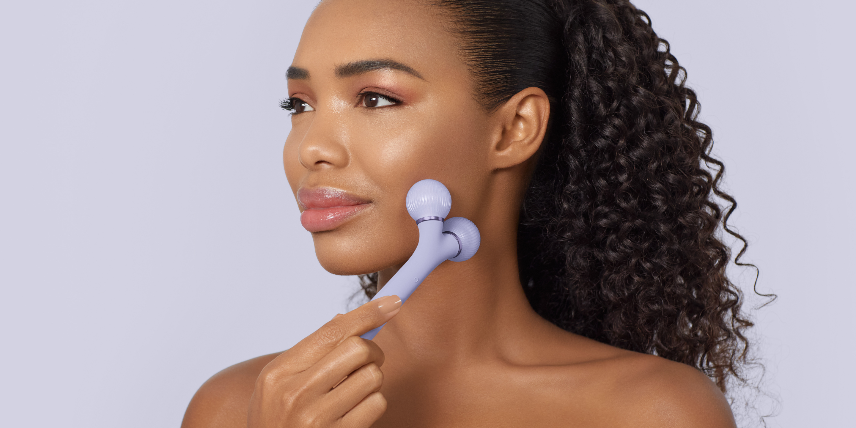 Smoothing & Tightening Skin Massage