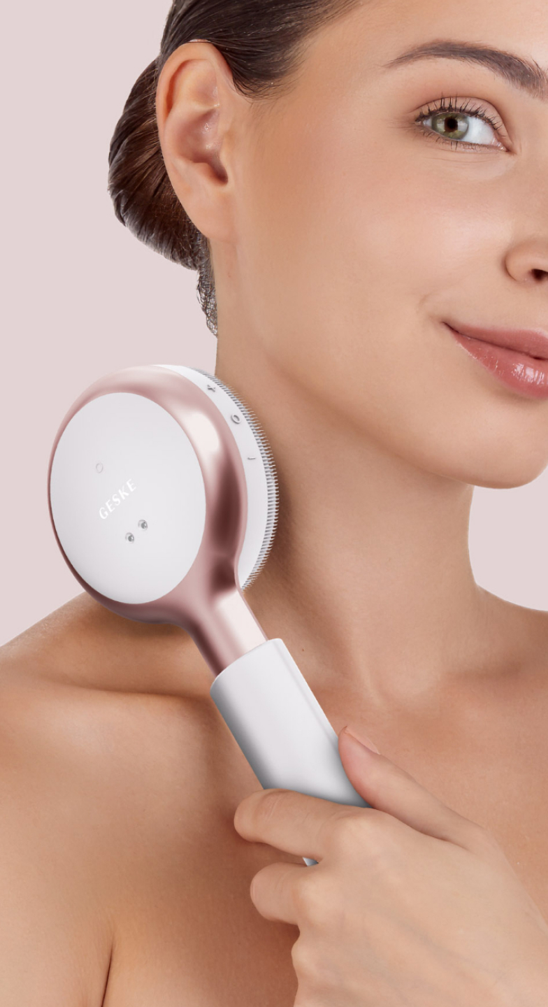 Sonic LED Full-Body Brush & Intensive Exfoliator | 9 in 1