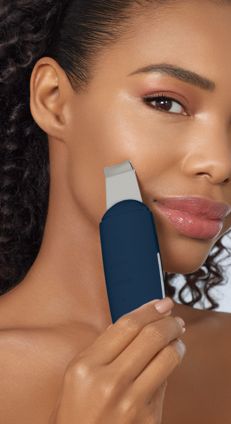 MicroCurrent Skin Scrubber & Blackhead Remover | 9 in 1