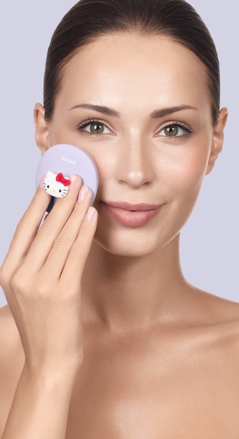 【新品・未開封】Hello Kitty GESKE 美顔器 本体3点セット Facial Brush | 3 in 1